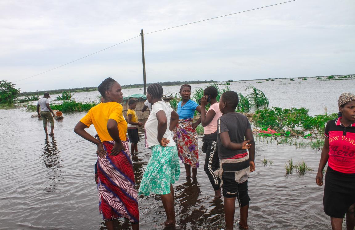  Severe flooding in Manhiça district, Maputo province, has submerged homes and farmland, cut off roads, and left around 3,000 families in extreme vulnerability. 